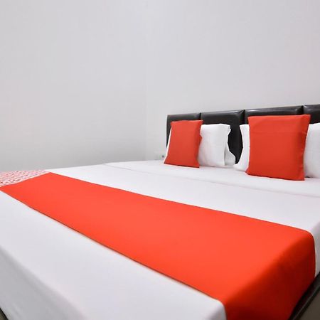 Hotel O White Solitaire Ludhiana Dış mekan fotoğraf