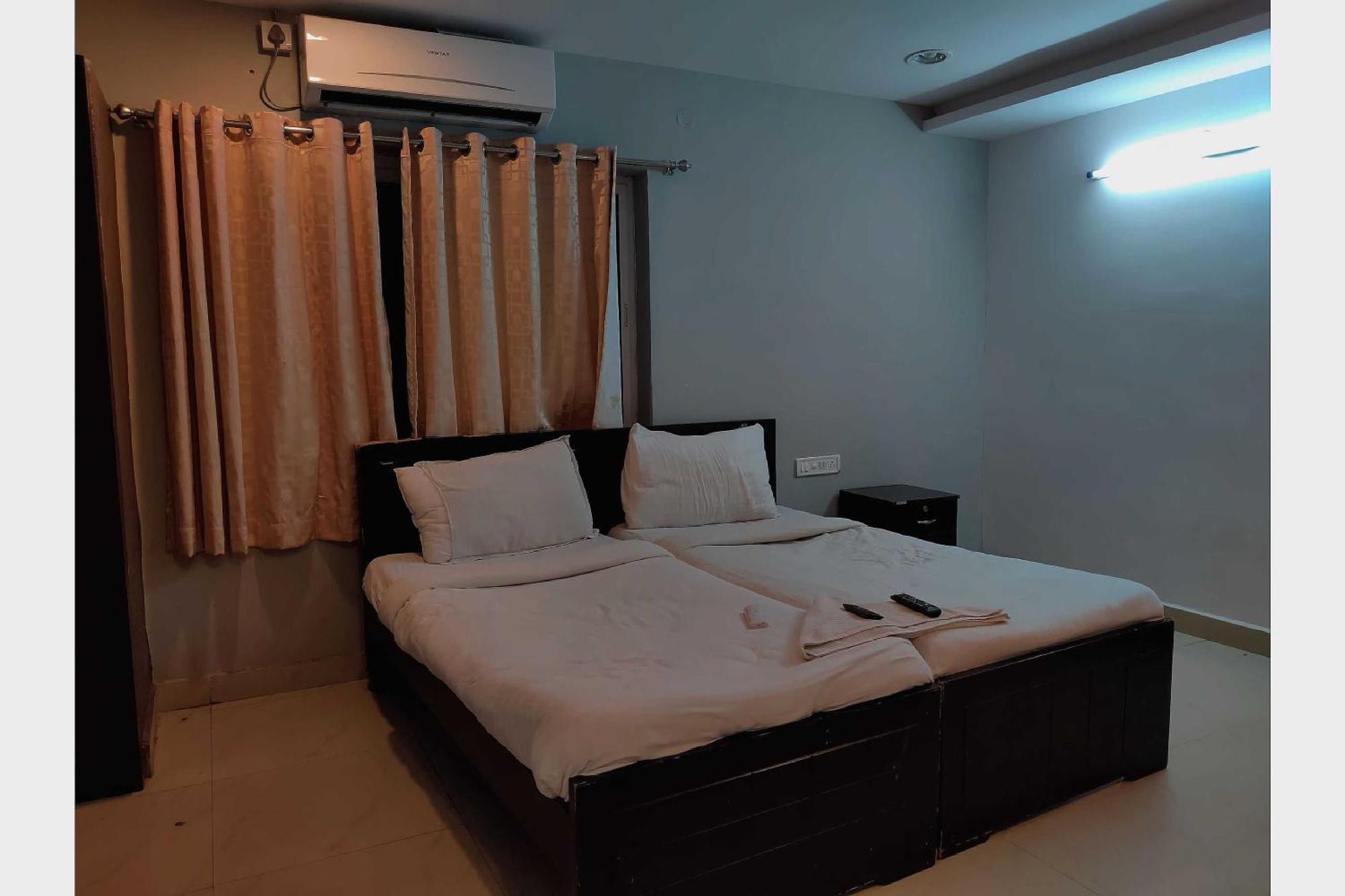 Hotel O White Solitaire Ludhiana Dış mekan fotoğraf